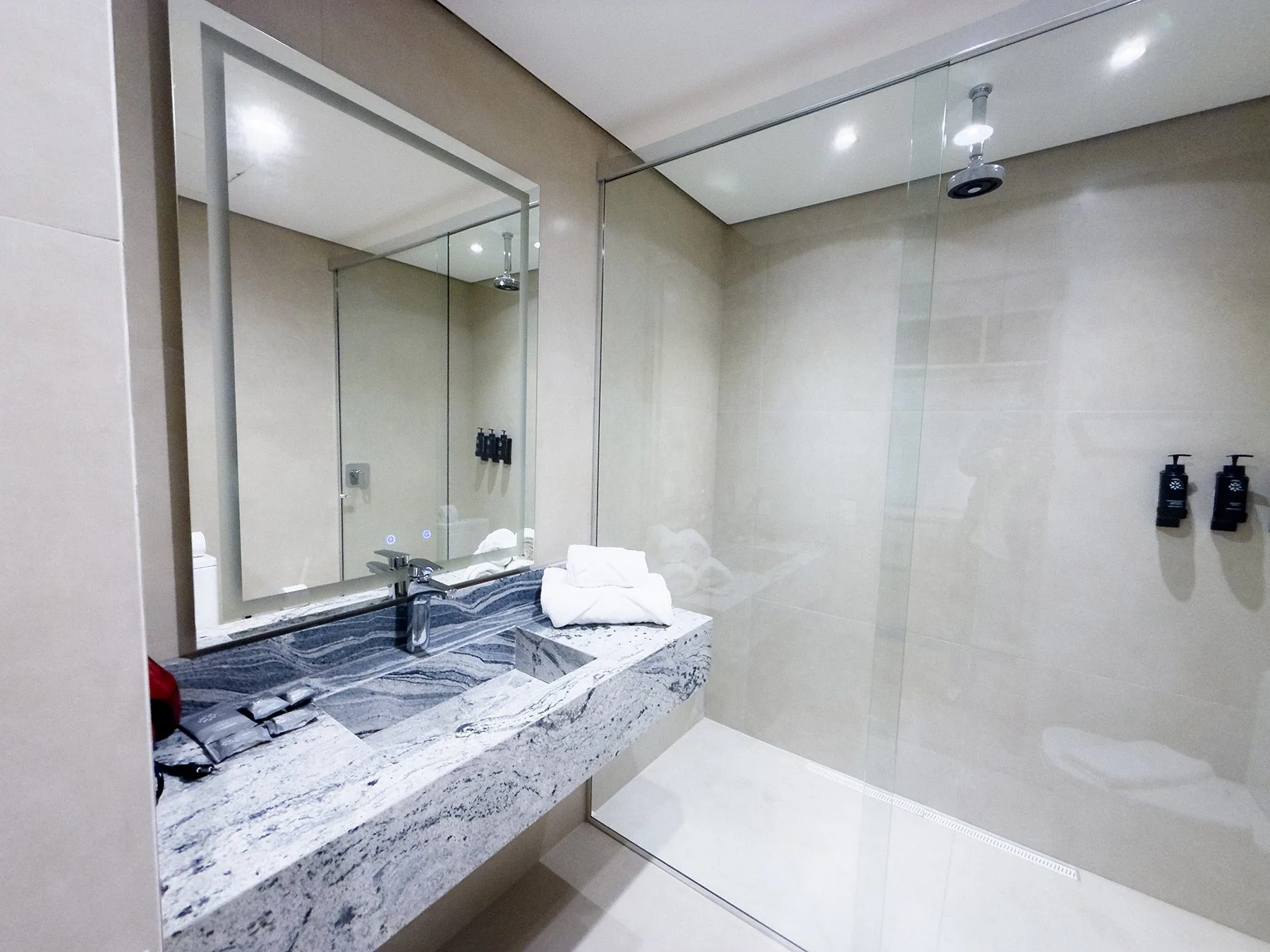 Quarto Duplo com Piscina – foto 10
