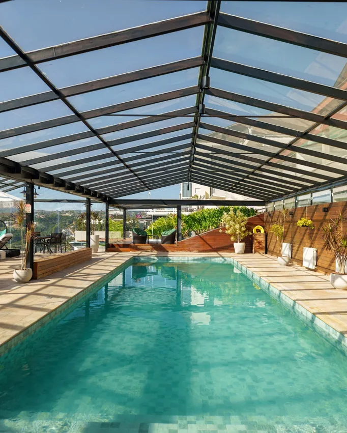 Piscina coberta aquecida