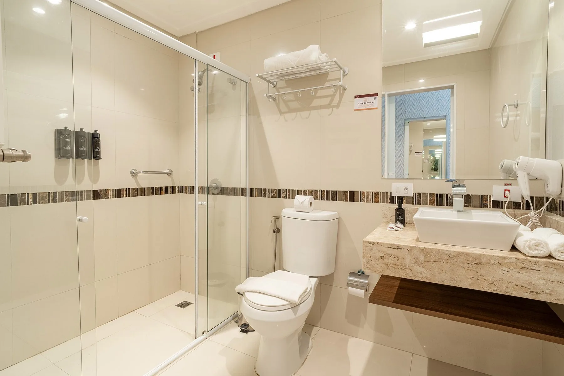 Standard Interno Duplo com Varanda – foto 5